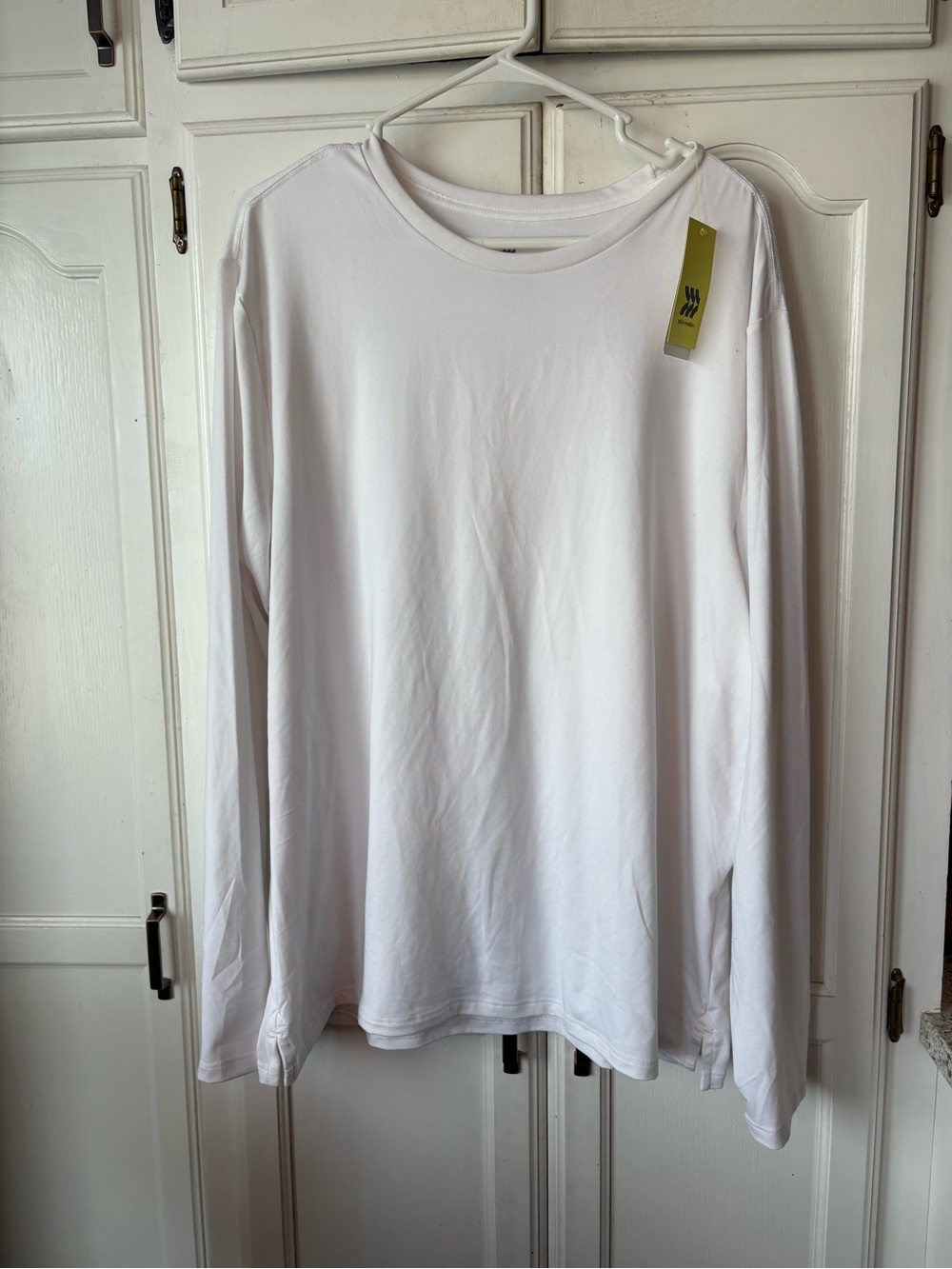 all in motion White Athletic Top